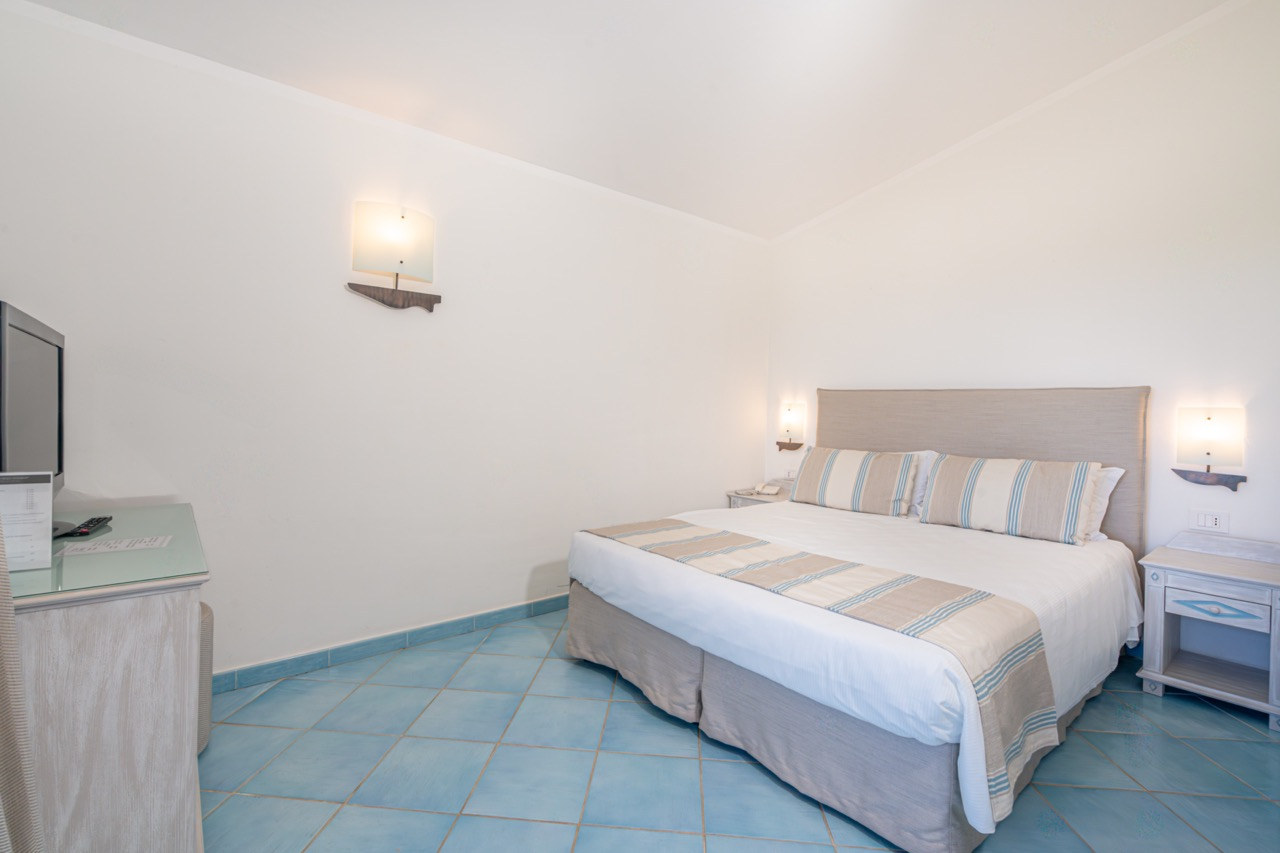 Standard double room at Hotel Sa Pedra, Olbia